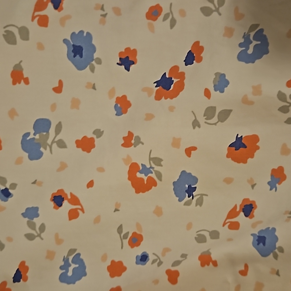 EUC L.L. Bean shirt - Picture 3 of 5